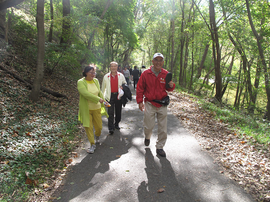 10172015-hiking2 (23).jpg