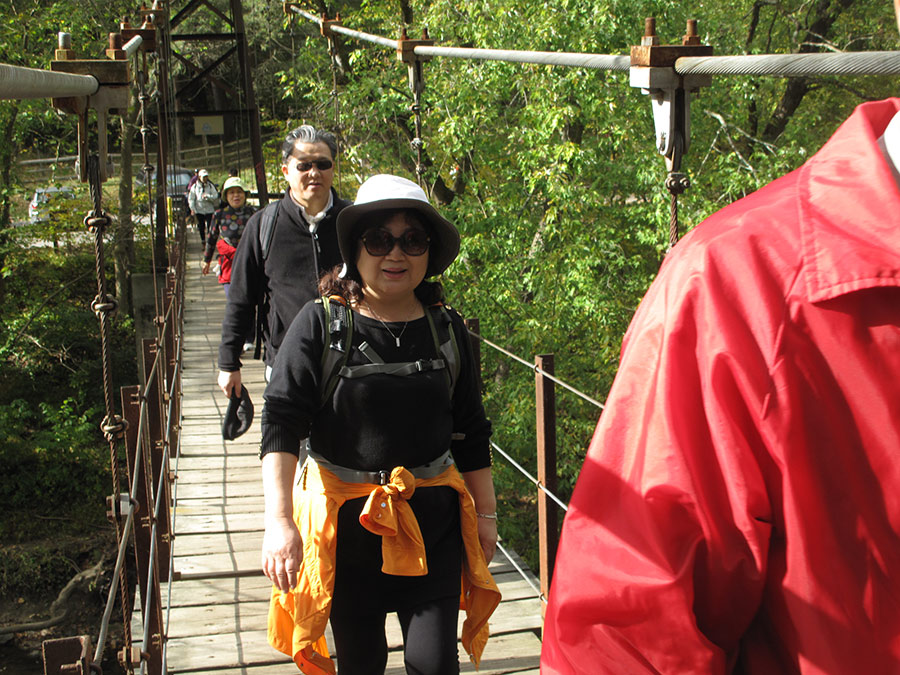 10172015-hiking2 (18).jpg