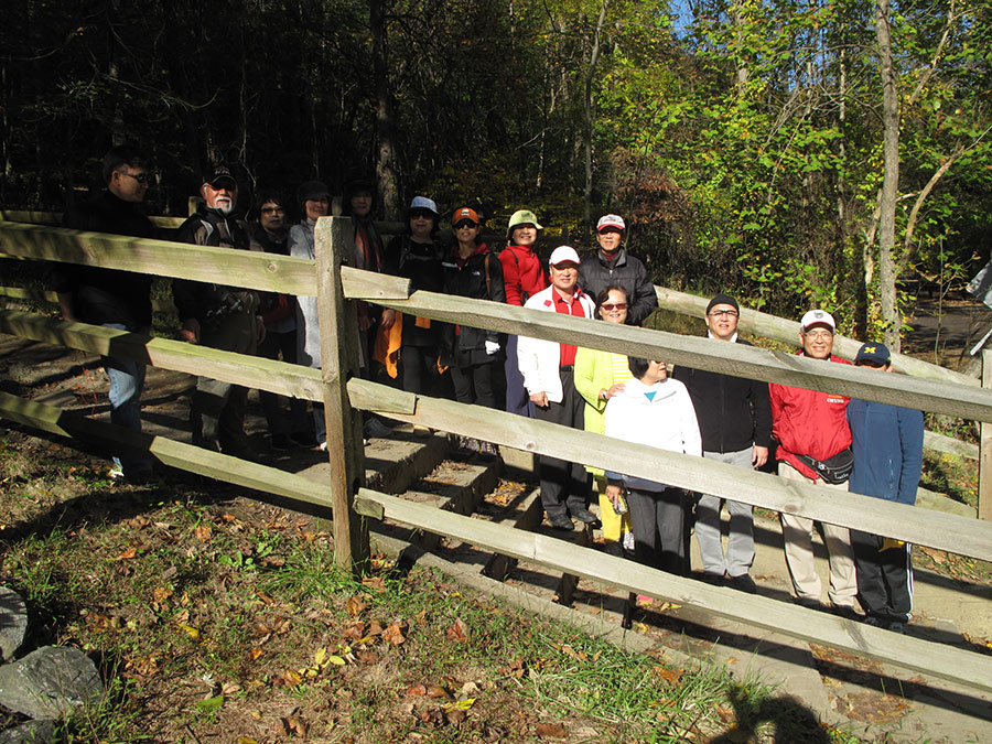 10172015-hiking2 (8).jpg