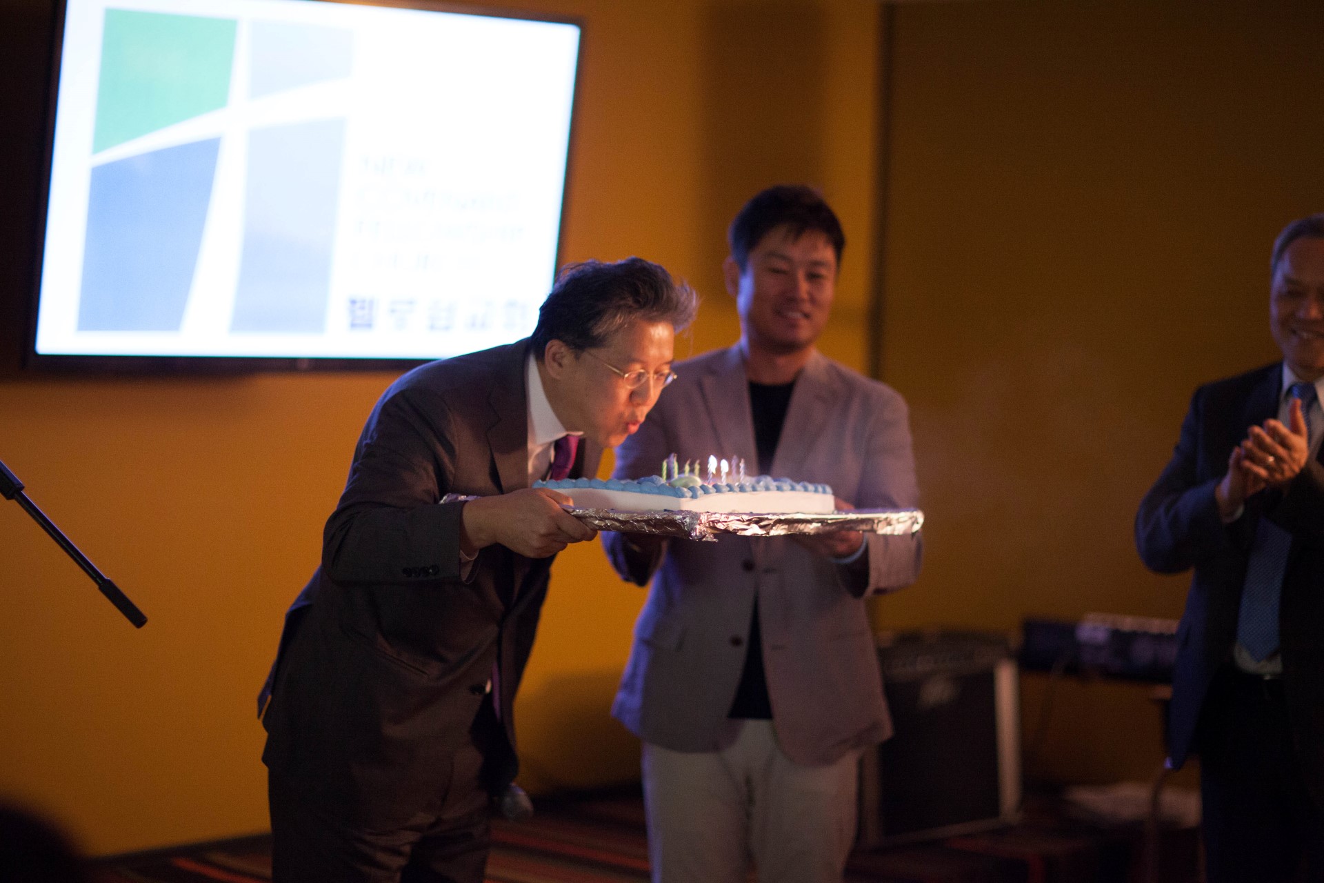 IMG_1105 (Custom).jpg