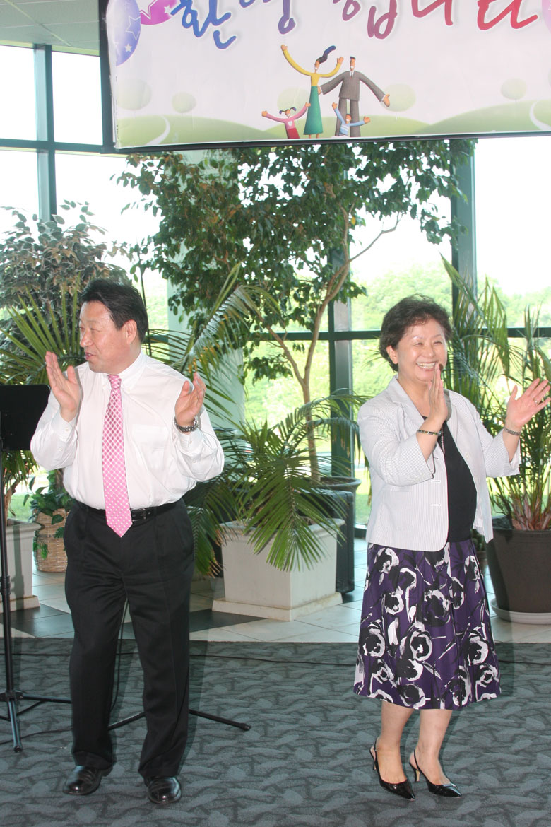 071810-newmemeber (10).jpg