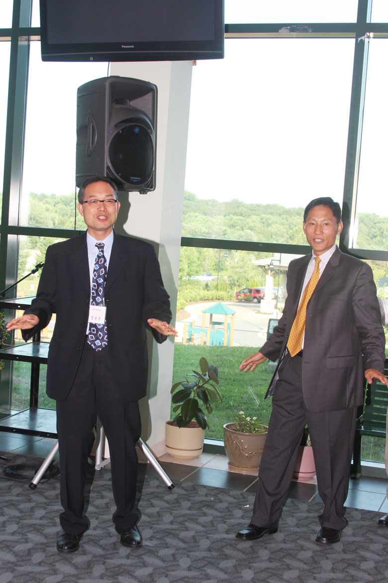 071810-newmemeber (11).jpg