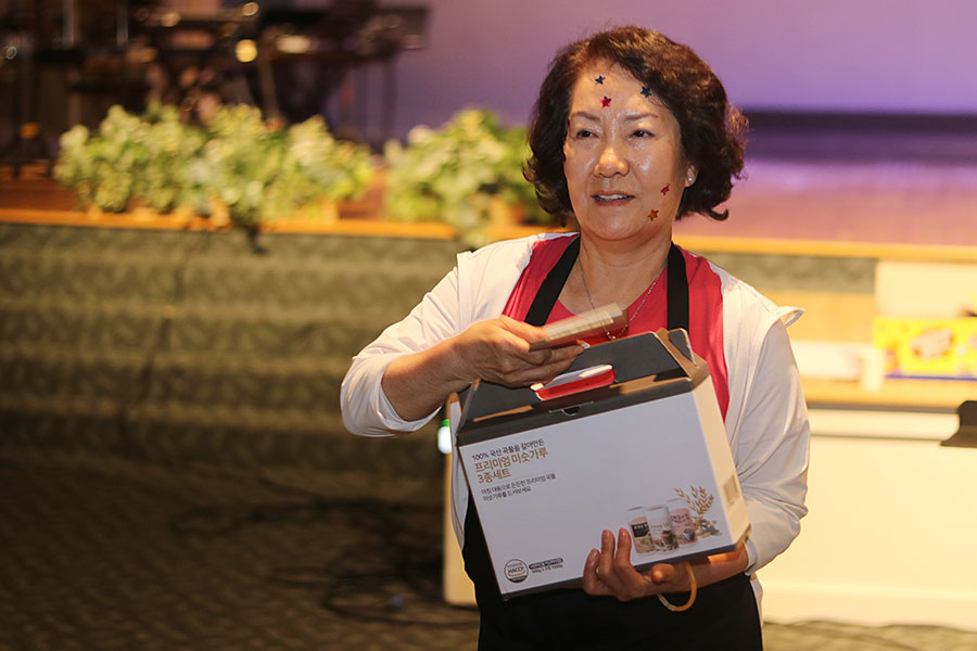 06012024-picnic-group2 (4).jpg