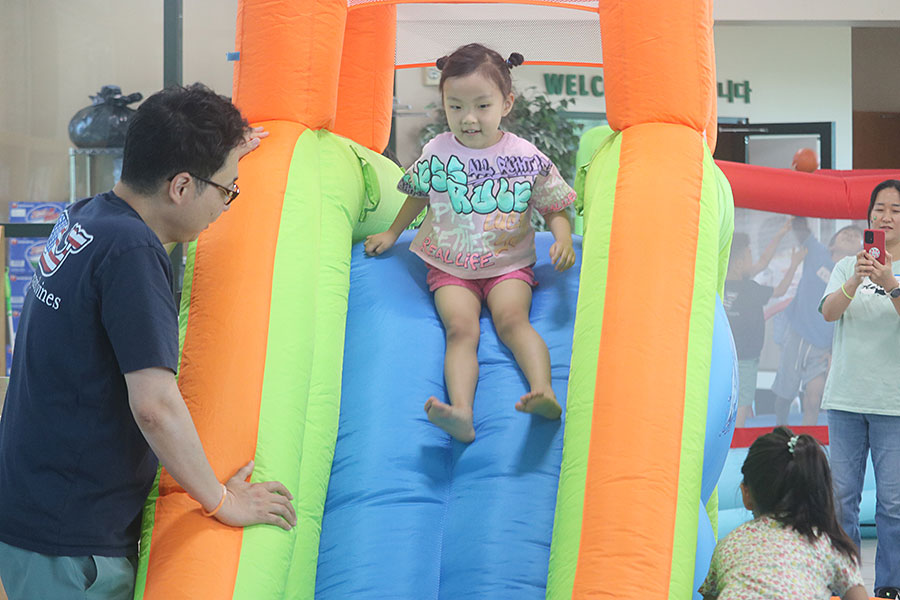 06012024-picnic-group2 (12).jpg