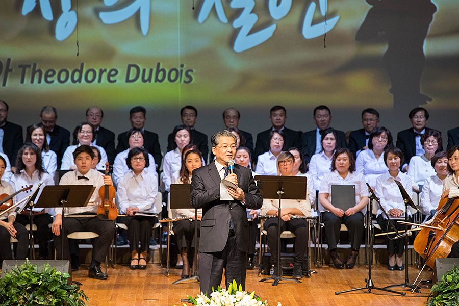 03312018-choir (2).jpg