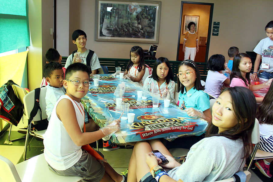 07302013-elementary-vbs (45).jpg