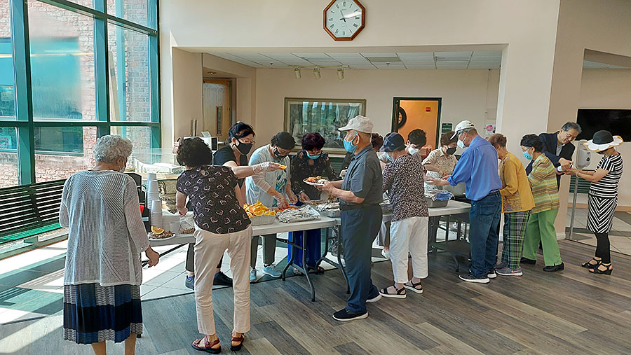 06152022-seniorcenter (9).jpg