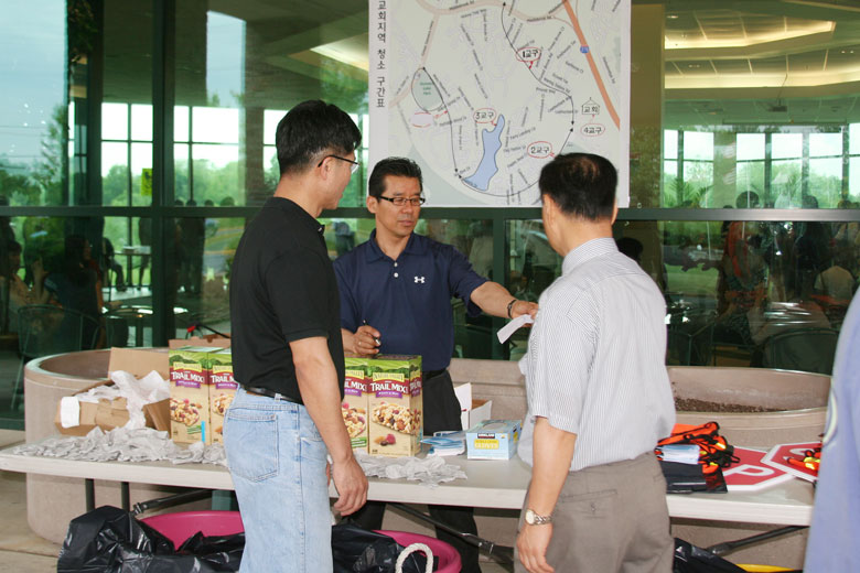 05222011-cleaning (23).jpg