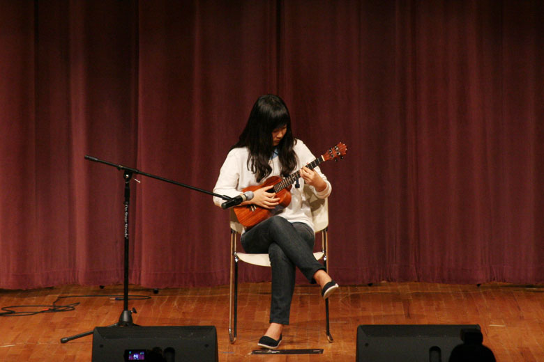 050910-auction (13).jpg