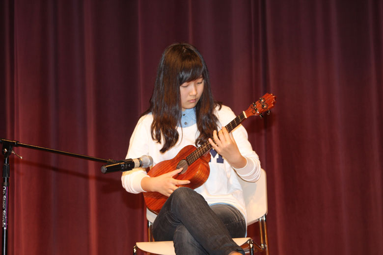 050910-auction (26).jpg