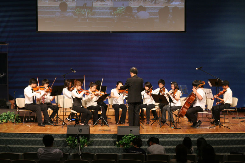 050910-auction (7).jpg