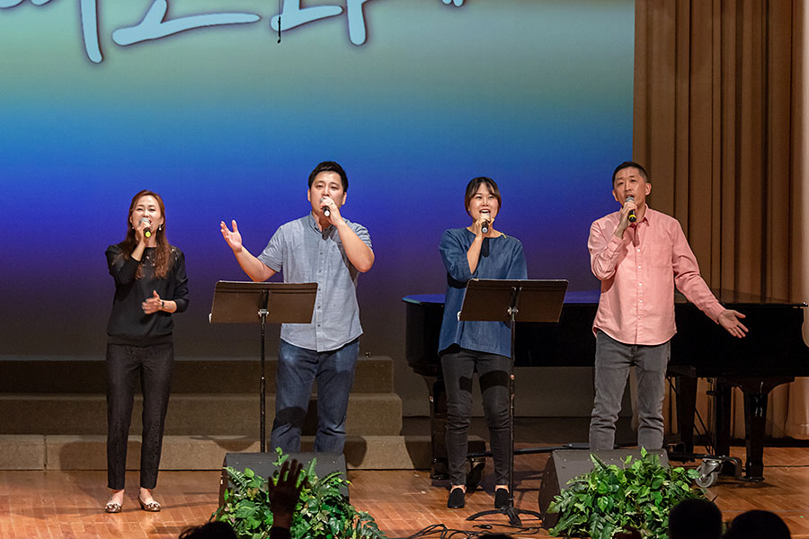 01022020-newyear-revival (21).jpg