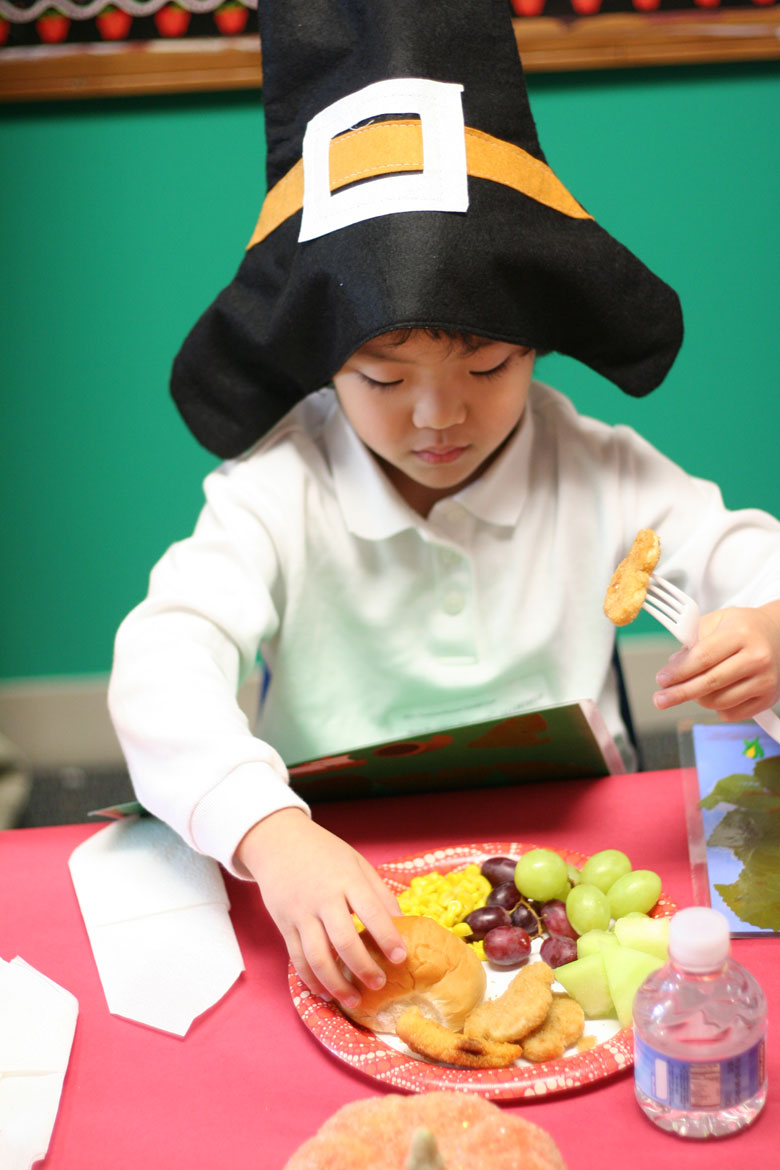 112110-ThanksgivingSunday (13).jpg