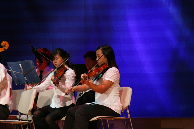 112110-ThanksgivingSunday (3).jpg