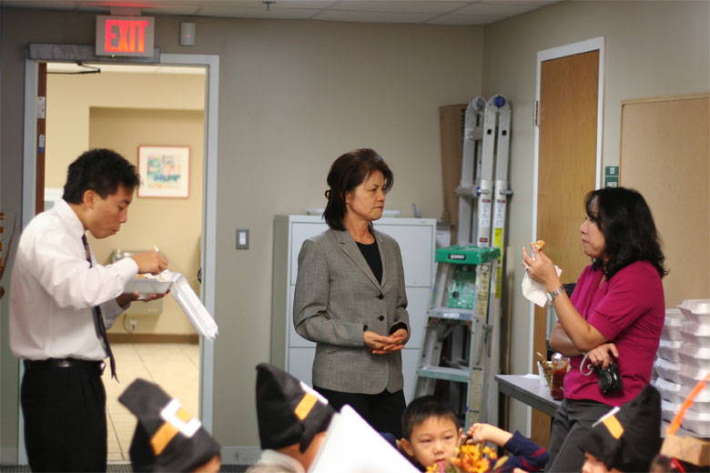 112110-ThanksgivingSunday (47).jpg