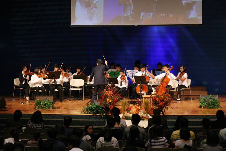 112110-ThanksgivingSunday (49).jpg