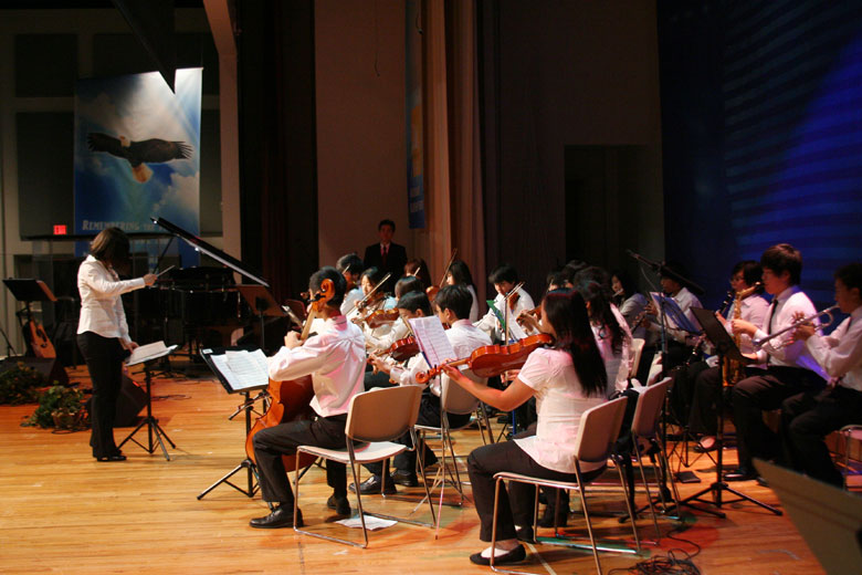 112110-ThanksgivingSunday (7).jpg