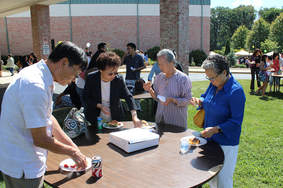 09092012-picnic (24).jpg