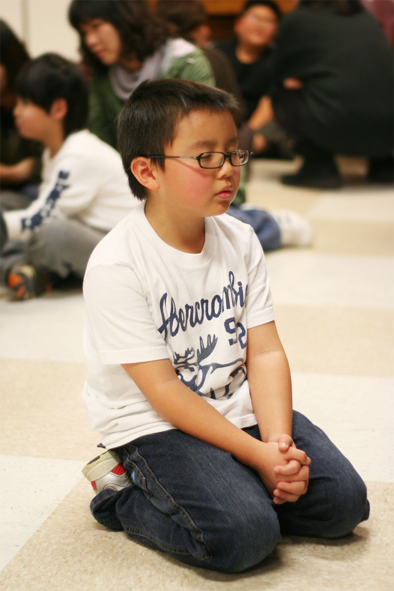 120310-pray (01).jpg