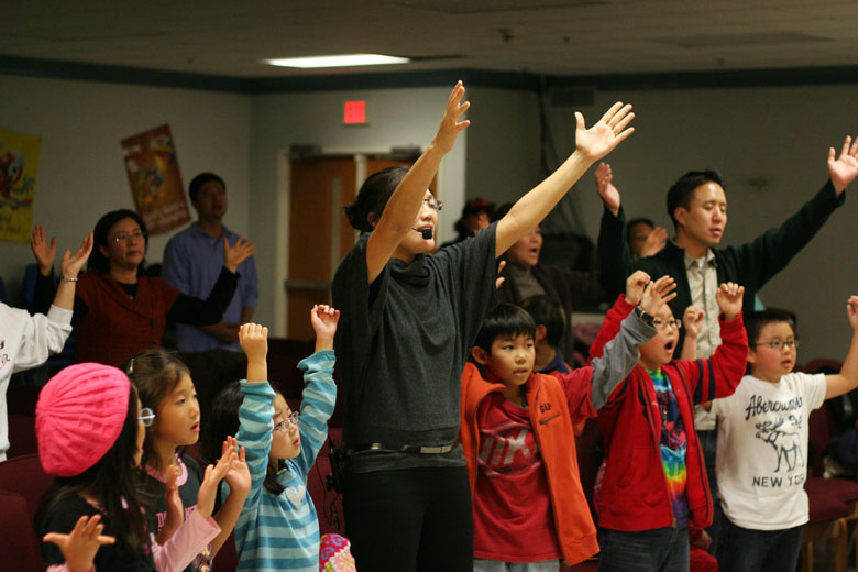 120310-pray (35).jpg