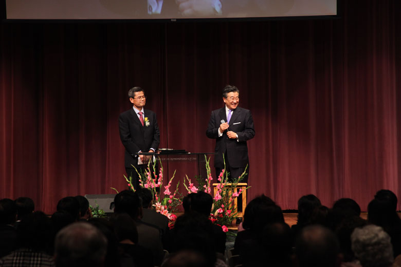 110710-ordination (14).jpg