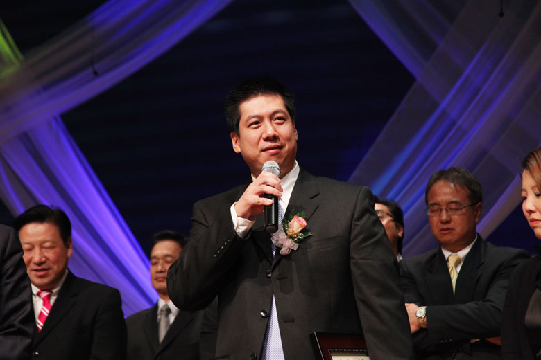 110710-ordination (41).jpg