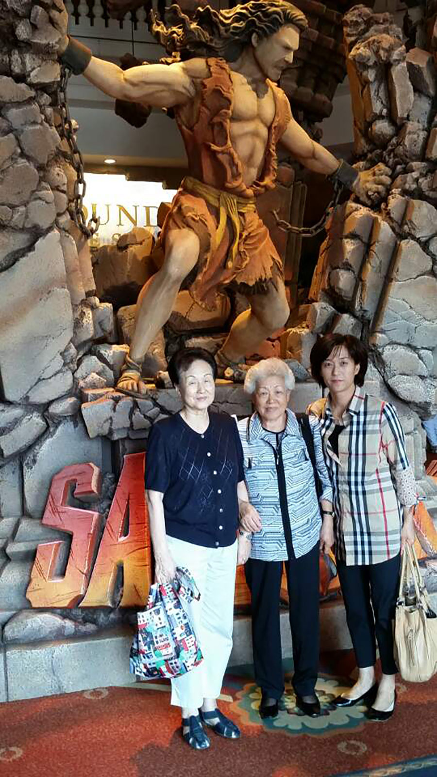 06112015-senior (13).jpg