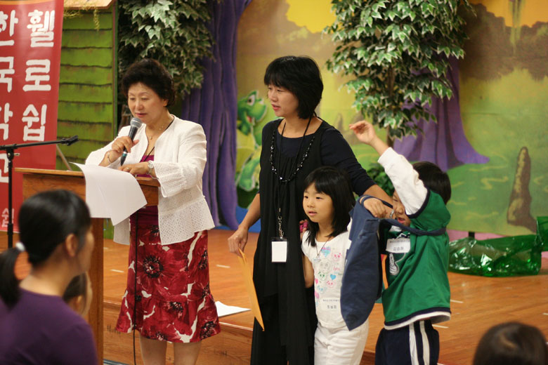 091209-kschool (19).jpg