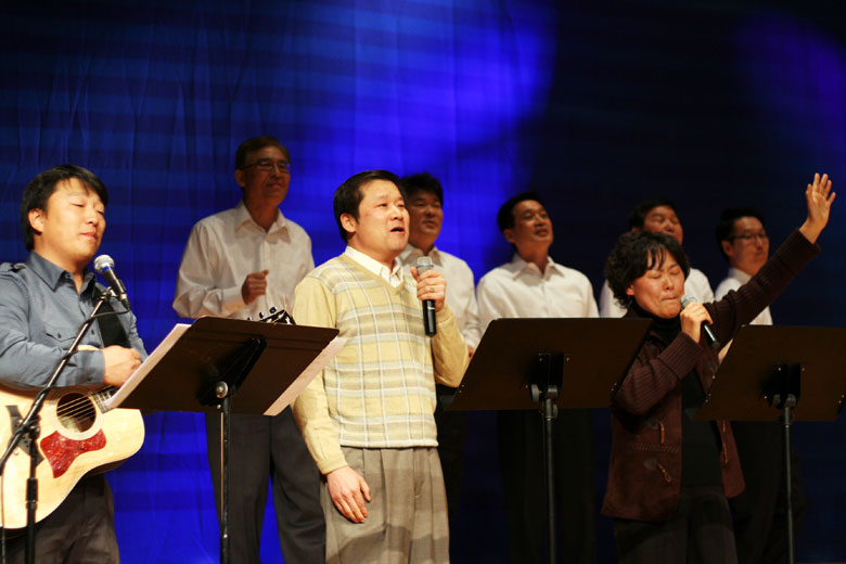 010511-alive (12).jpg