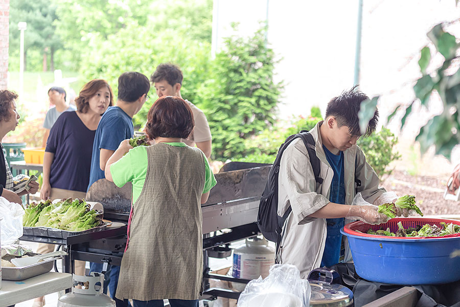 06082019-yardsale (28).jpg