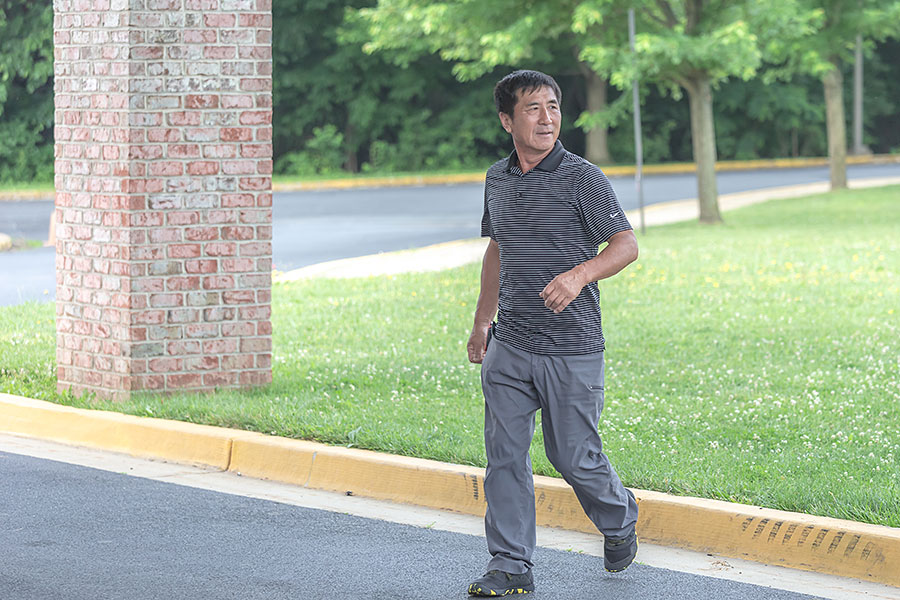 06082019-yardsale (12).jpg