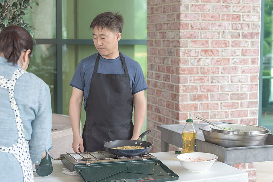 06082019-yardsale (17).jpg