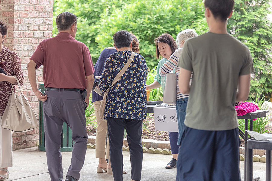 06082019-yardsale (27).jpg