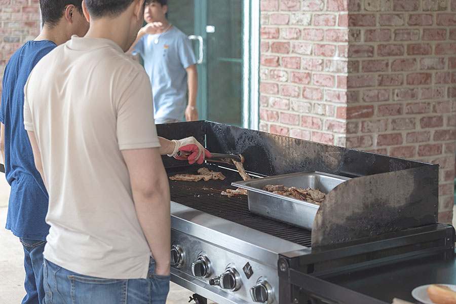 06082019-yardsale (18).jpg