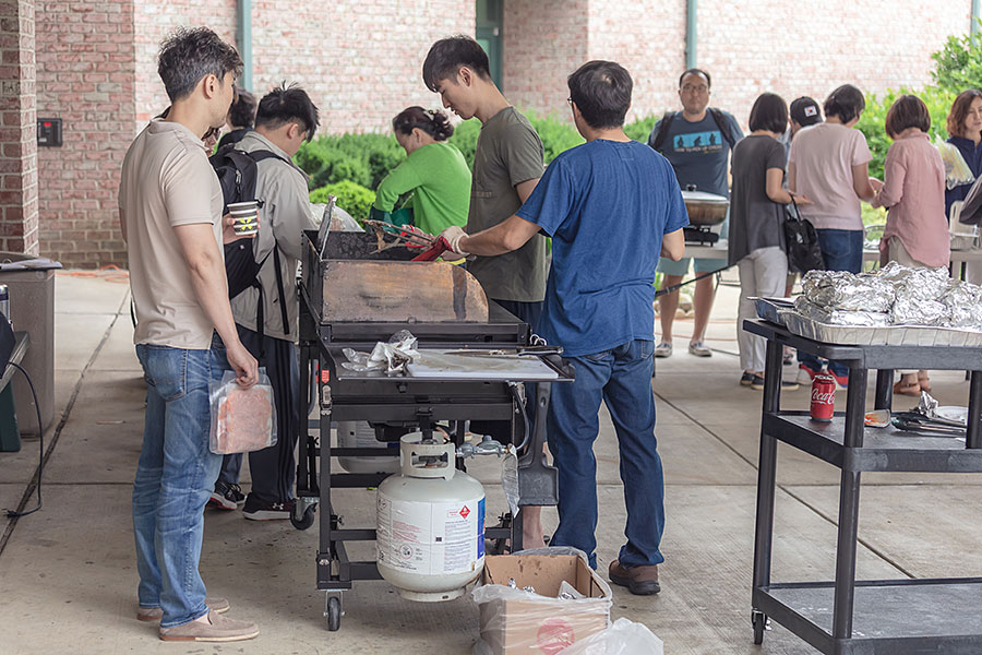 06082019-yardsale (29).jpg