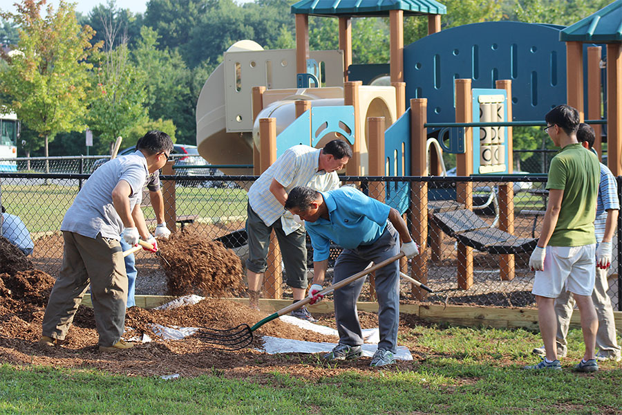 08312013-playground (2).jpg