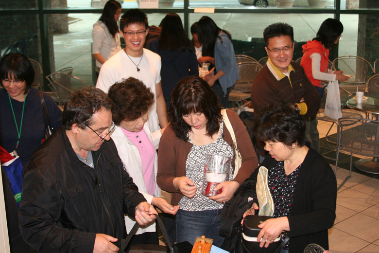 05142011-yardsale (18).jpg