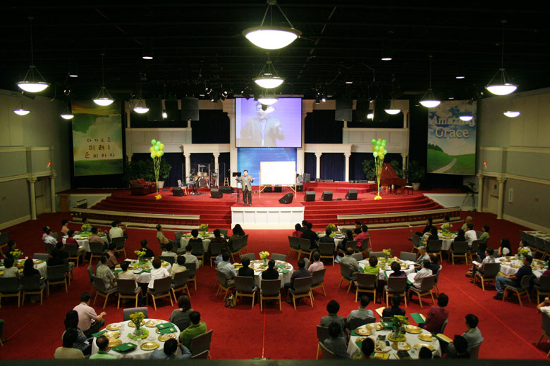 082810-oikos1 (2).jpg