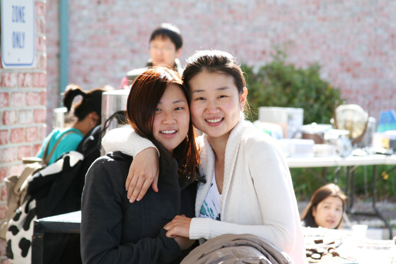 103010-yardsale (48).jpg