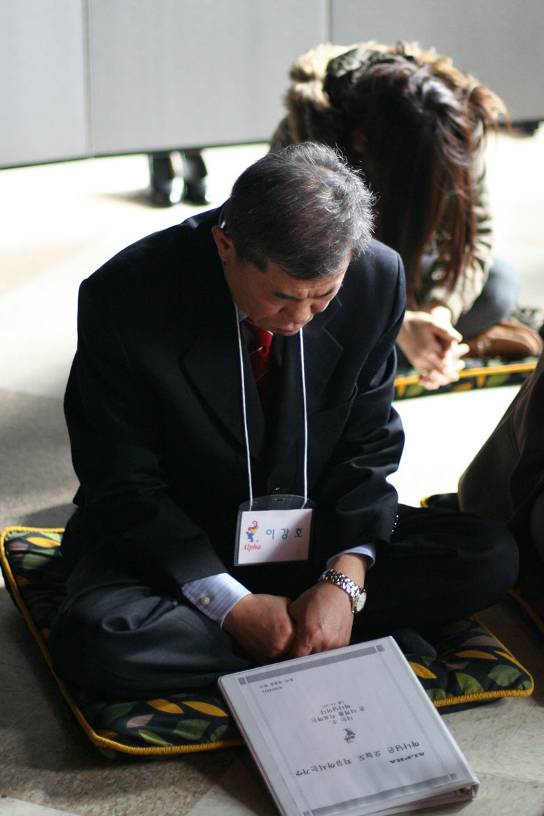 04102011-alpha (23).jpg