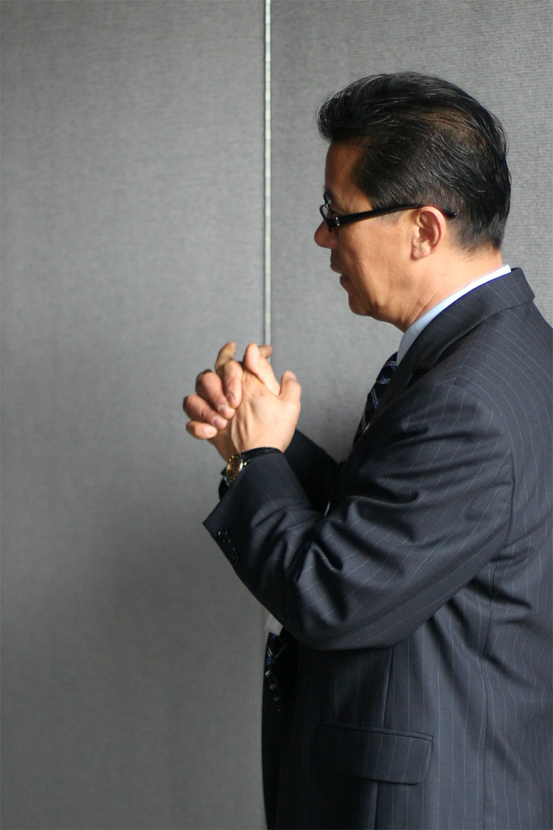 04102011-alpha (40).jpg