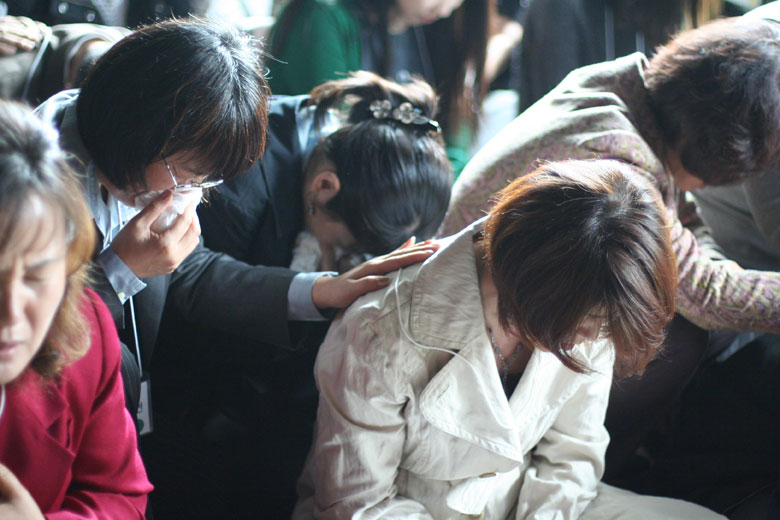 04102011-alpha (50).jpg