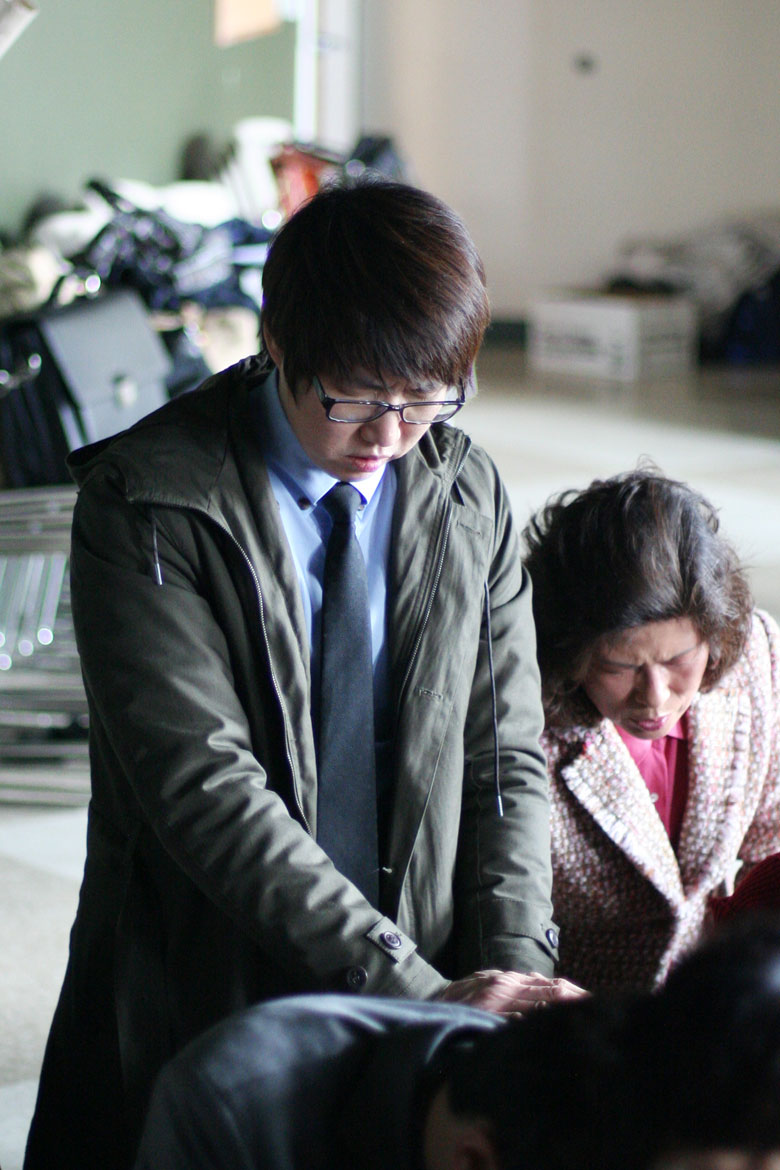 04102011-alpha (52).jpg