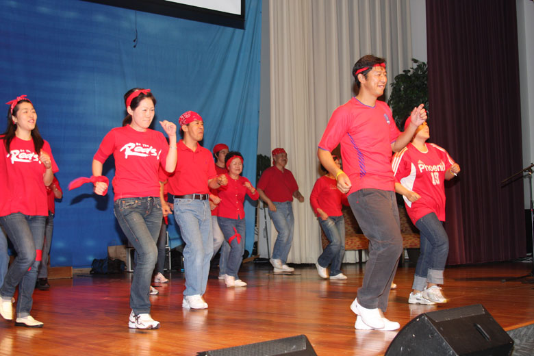 102509-oikos (2).jpg