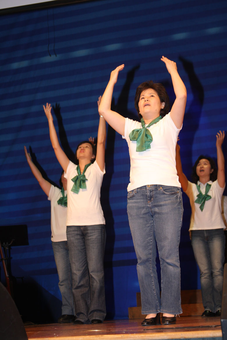 102509-oikos (22).jpg