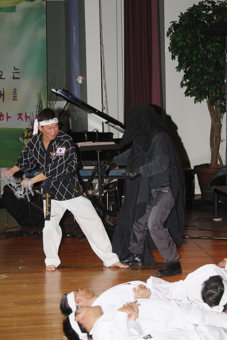 102509-oikos (27).jpg