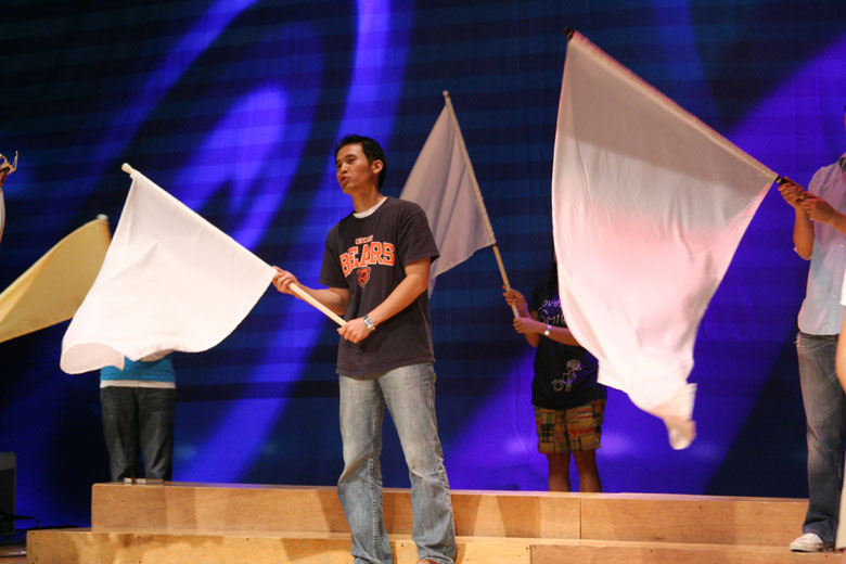 091309-worship (24).jpg