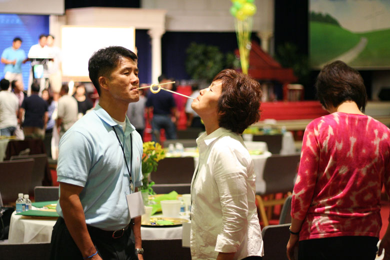 082810-oikos2 (10).jpg