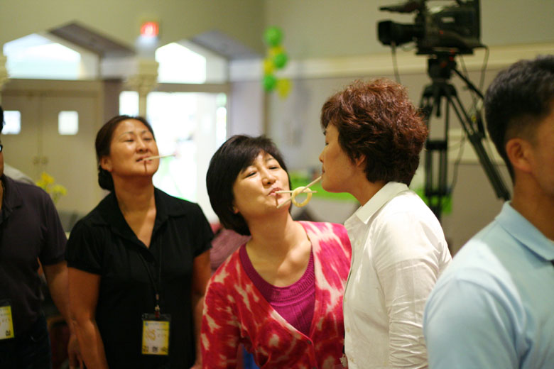 082810-oikos2 (11).jpg