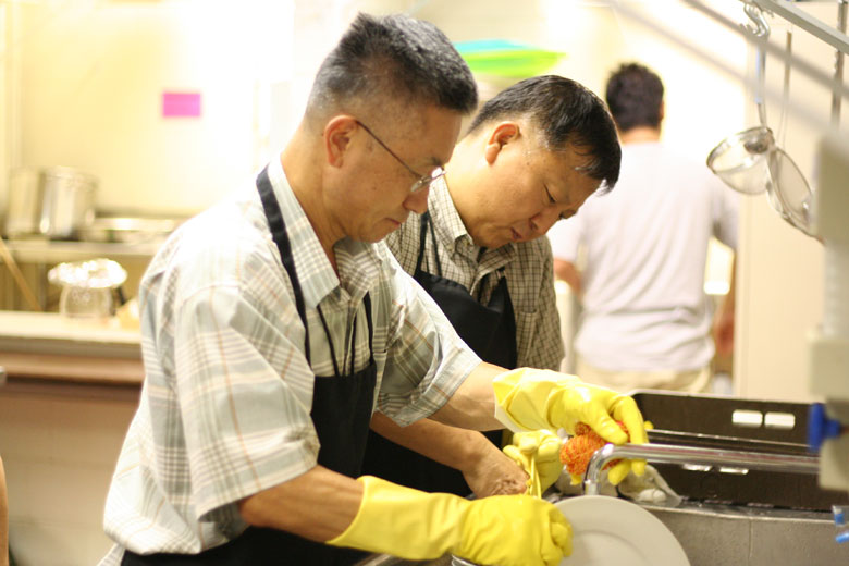 082810-oikos2 (27).jpg